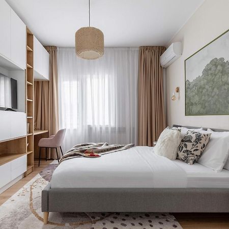 Holt - Out Of The Woods Apartment บูคาเรสต์ ภายนอก รูปภาพ